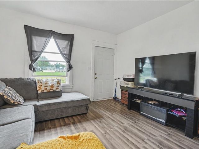 921 12 Avenue, Rock Island, IL 61201