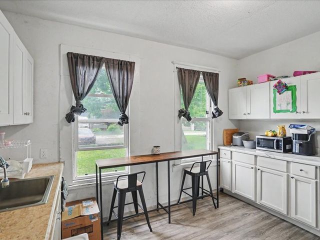921 12 Avenue, Rock Island, IL 61201