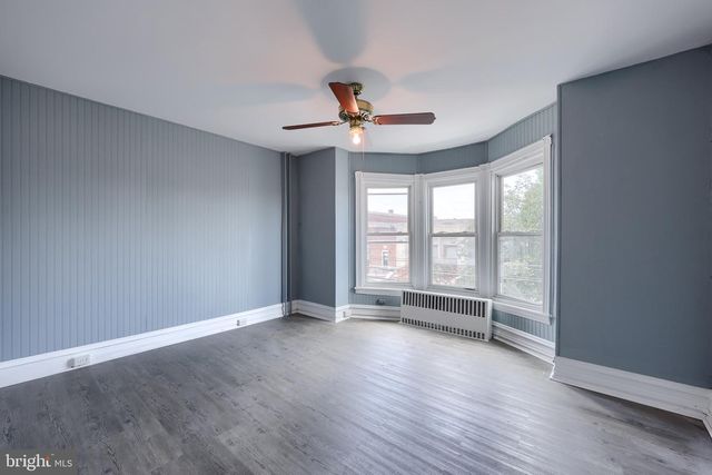 1047 N FRONT ST, Reading, PA 19601