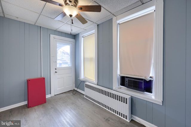 1047 N FRONT ST, Reading, PA 19601