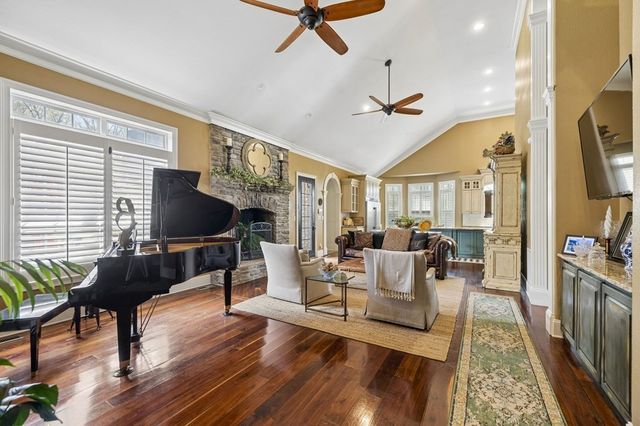 36313635 Louisville Rd, Louisville, TN 37777