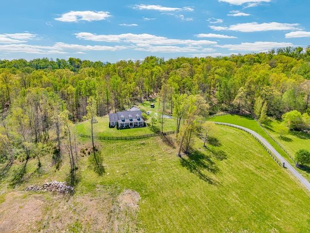36313635 Louisville Rd, Louisville, TN 37777