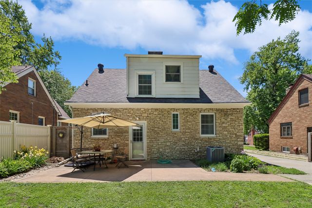 4209 Allison Avenue, Des Moines, IA 50310
