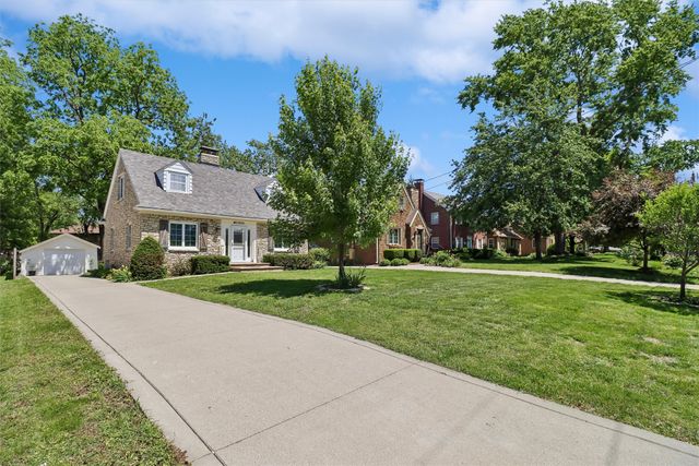 4209 Allison Avenue, Des Moines, IA 50310