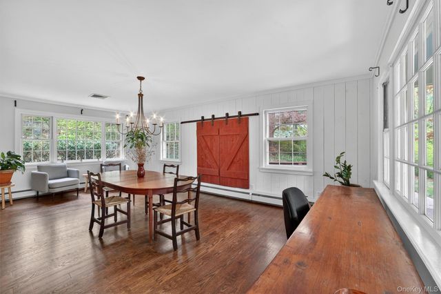 9 Sloehidden Road, Briarcliff Manor, NY 10510