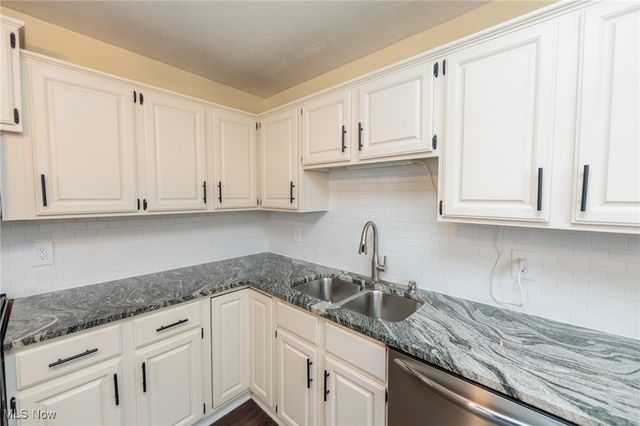 340 Boston Avenue, Elyria, OH 44035