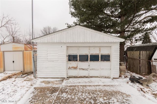 340 Boston Avenue, Elyria, OH 44035