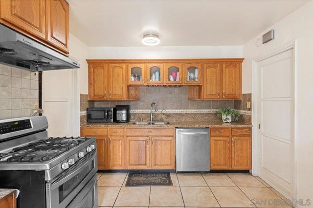 5810 Redwood Street, San Diego, CA 92105