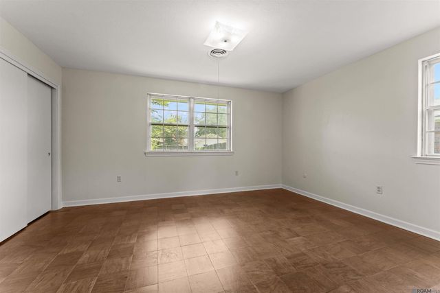 5823 Clematis Dr, Baton Rouge, LA 70808