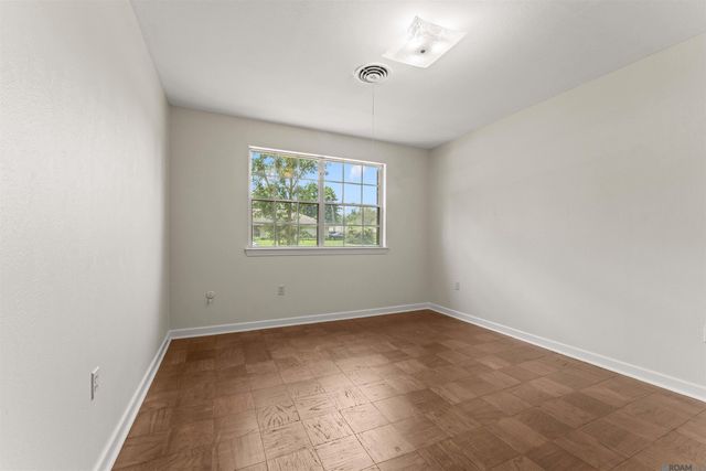 5823 Clematis Dr, Baton Rouge, LA 70808