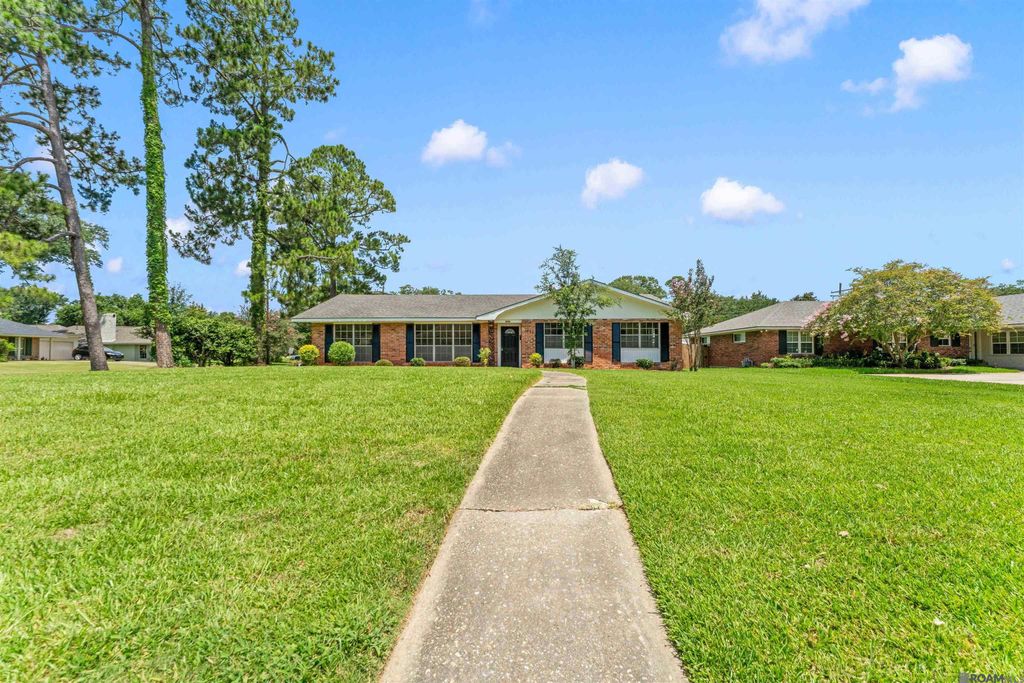 5823 Clematis Dr, Baton Rouge, LA 70808