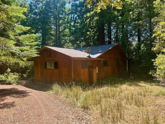 33182 Frog Pond Road, Little River, CA 95456