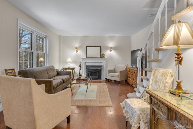 72 Daly Road, East Northport, NY 11731