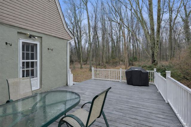 72 Daly Road, East Northport, NY 11731