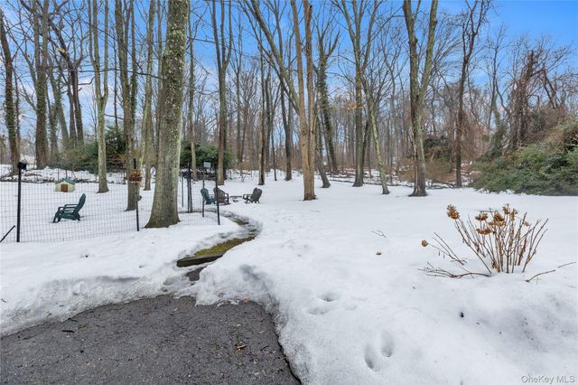 72 Daly Road, East Northport, NY 11731