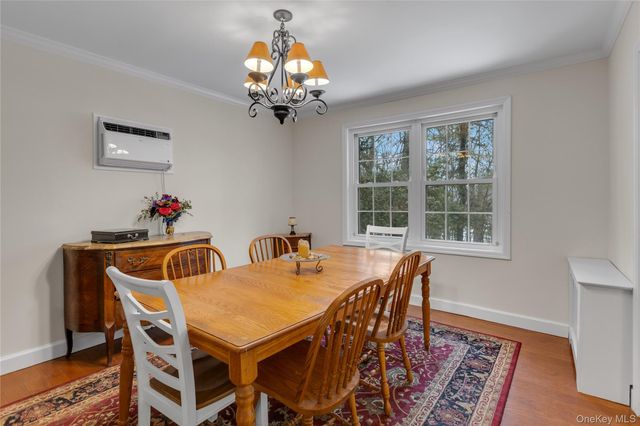 72 Daly Road, East Northport, NY 11731