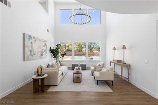 276 Glenridding Street, Las Vegas, NV 89183