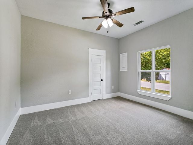 800 Euclid Street, Cleburne, TX 76033
