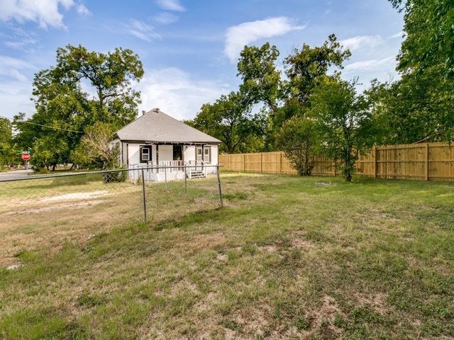 800 Euclid Street, Cleburne, TX 76033
