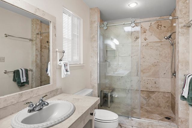 109 Old Barn Circle, Holly Lake Ranch, TX 75765