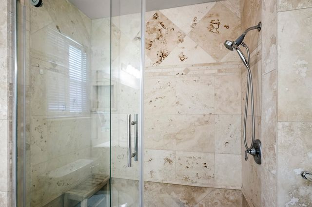 109 Old Barn Circle, Holly Lake Ranch, TX 75765