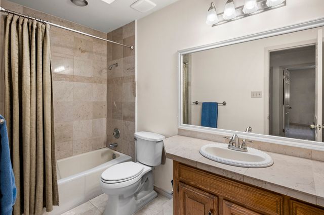 109 Old Barn Circle, Holly Lake Ranch, TX 75765