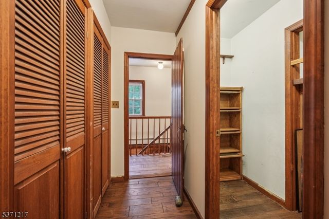 34 Farmersville Rd, Tewksbury Twp., NJ 07830