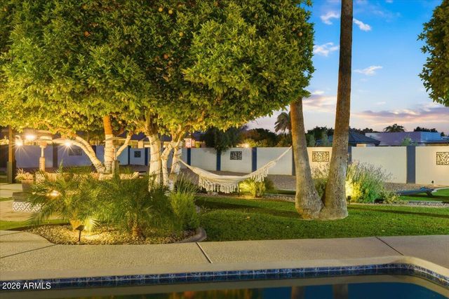 9026 N 67TH Street, Paradise Valley, AZ 85253