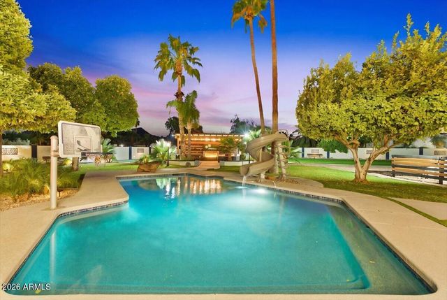 9026 N 67TH Street, Paradise Valley, AZ 85253