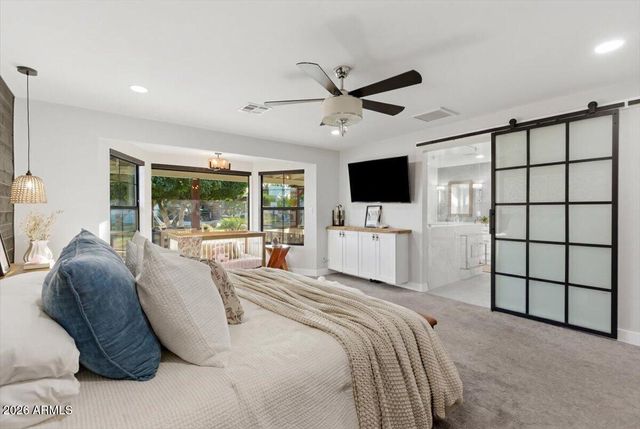 9026 N 67TH Street, Paradise Valley, AZ 85253