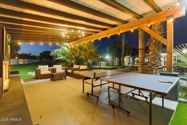 9026 N 67TH Street, Paradise Valley, AZ 85253