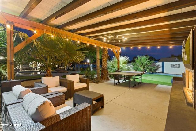9026 N 67TH Street, Paradise Valley, AZ 85253
