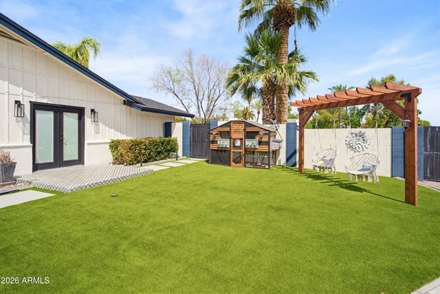 9026 N 67TH Street, Paradise Valley, AZ 85253