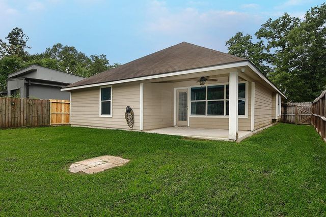 10912 Redbird, Conroe, TX 77385