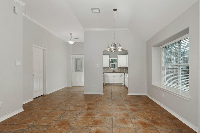 10912 Redbird, Conroe, TX 77385