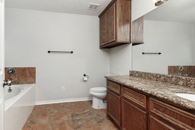 10912 Redbird, Conroe, TX 77385