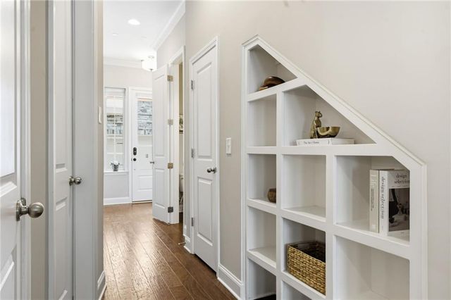 1025 Moorewood Lane SE, Smyrna, GA 30080