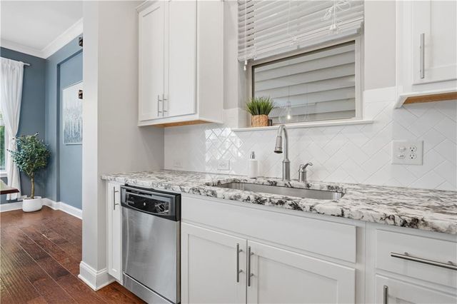 1025 Moorewood Lane SE, Smyrna, GA 30080