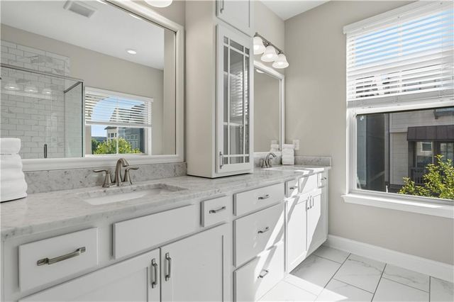 1025 Moorewood Lane SE, Smyrna, GA 30080