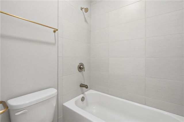 1025 Moorewood Lane SE, Smyrna, GA 30080
