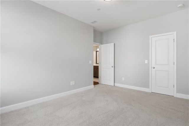 1025 Moorewood Lane SE, Smyrna, GA 30080