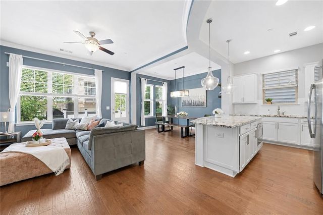 1025 Moorewood Lane SE, Smyrna, GA 30080