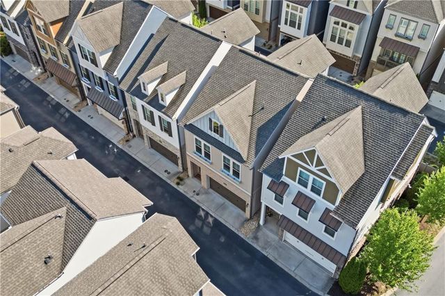 1025 Moorewood Lane SE, Smyrna, GA 30080