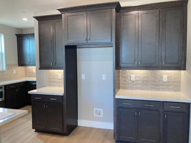 10350 Ducasse Way, Elk Grove, CA 95757