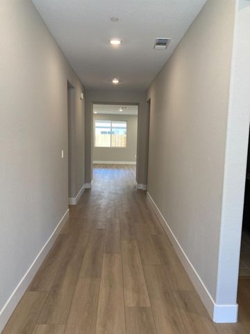 10350 Ducasse Way, Elk Grove, CA 95757