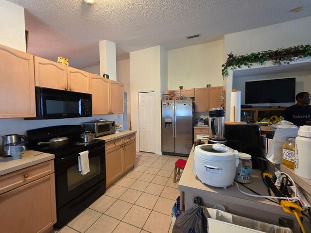 2319 LILY PAD LANE, Kissimmee, FL 34743