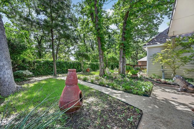 4009 Andrew Avenue, Denton, TX 76210