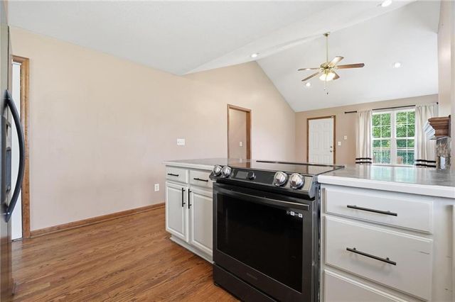 217 E 5th St Court, Linwood, KS 66052