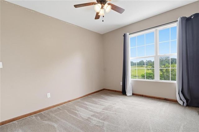 217 E 5th St Court, Linwood, KS 66052