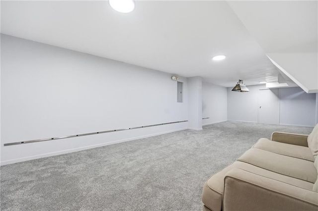 217 E 5th St Court, Linwood, KS 66052